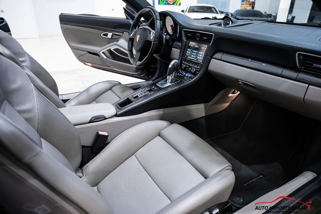 2014 Porsche 911 Turbo S Cabriolet AWD photo 9 of 24
