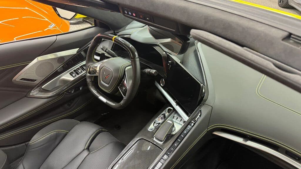 2024 Chevrolet Corvette Z06 3LZ Convertible RWD photo 10