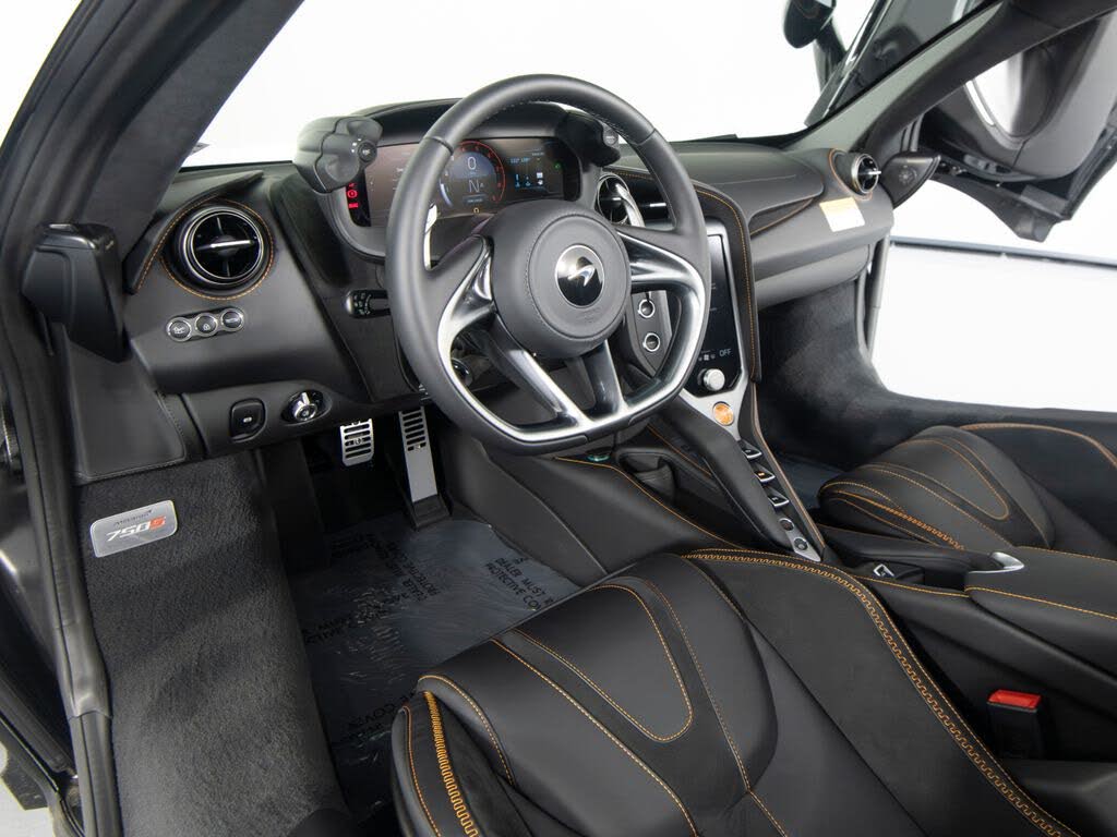 2027 McLaren 750S Spider RWD photo 16