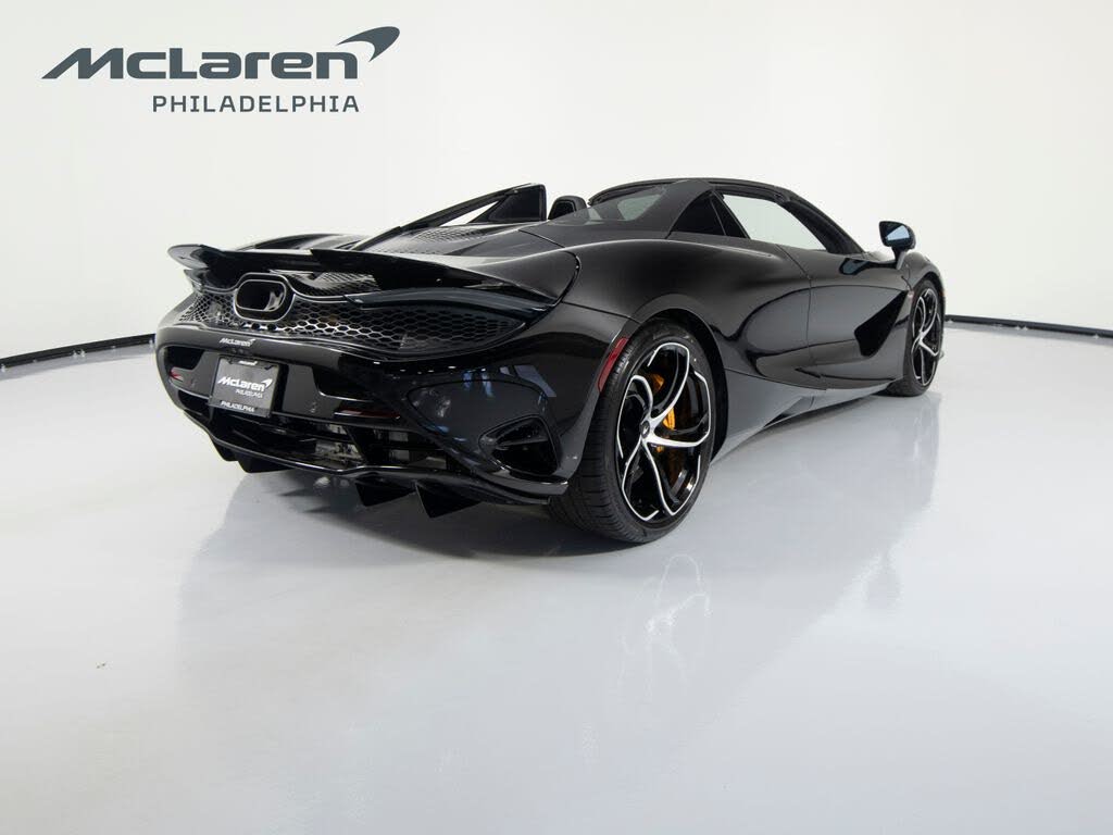 2027 McLaren 750S Spider RWD photo 5