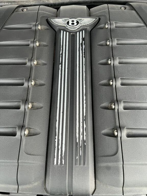 2018 Bentley Bentayga W12 Black Edition AWD photo 24