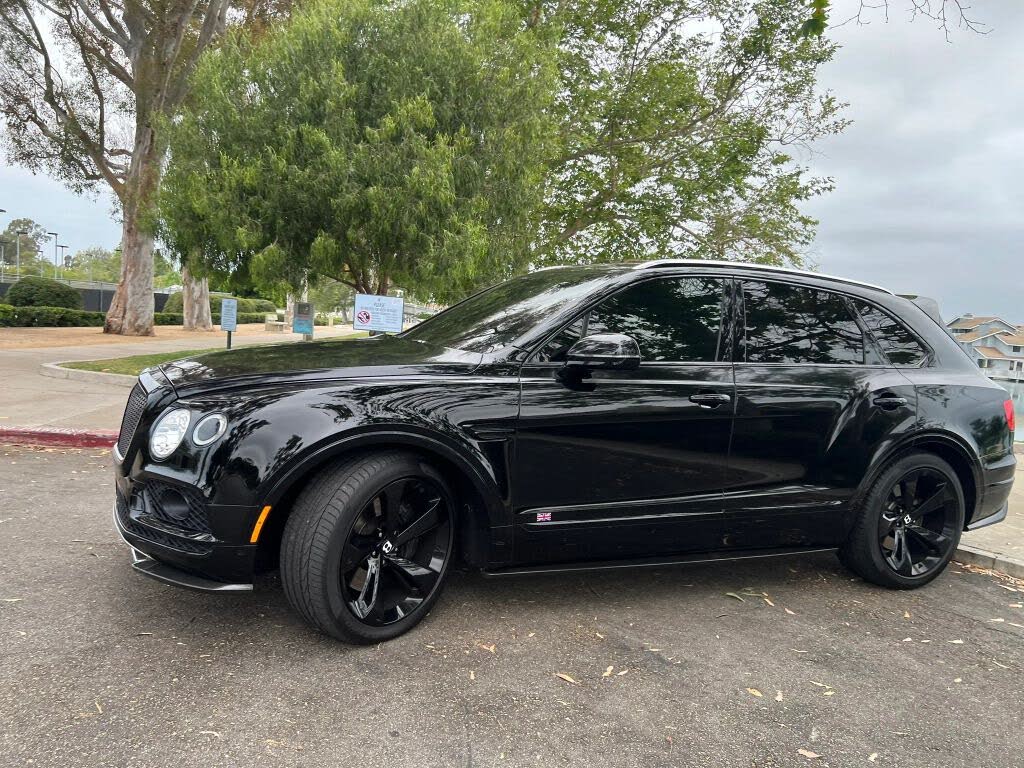 2018 Bentley Bentayga W12 Black Edition AWD photo 7