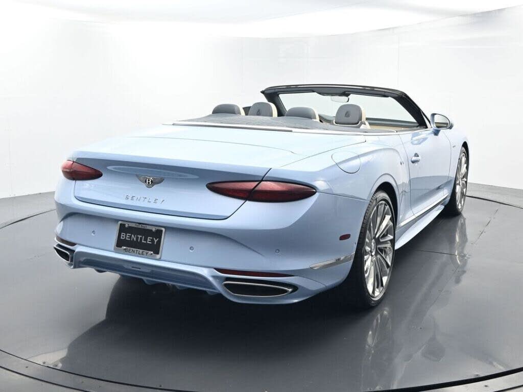 2026 Bentley Continental GTC Mulliner AWD photo 13