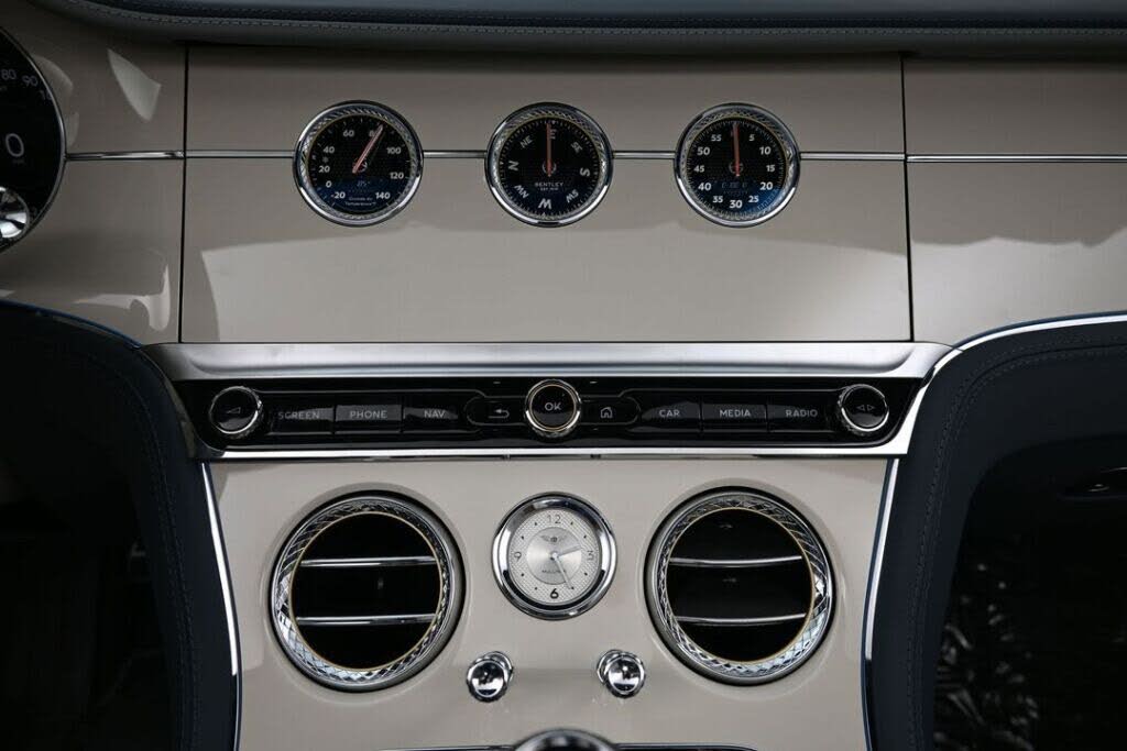 2026 Bentley Continental GTC Mulliner AWD photo 22