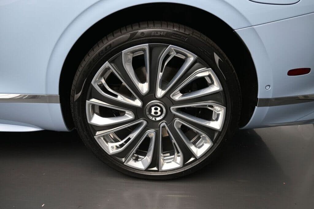 2026 Bentley Continental GTC Mulliner AWD photo 8