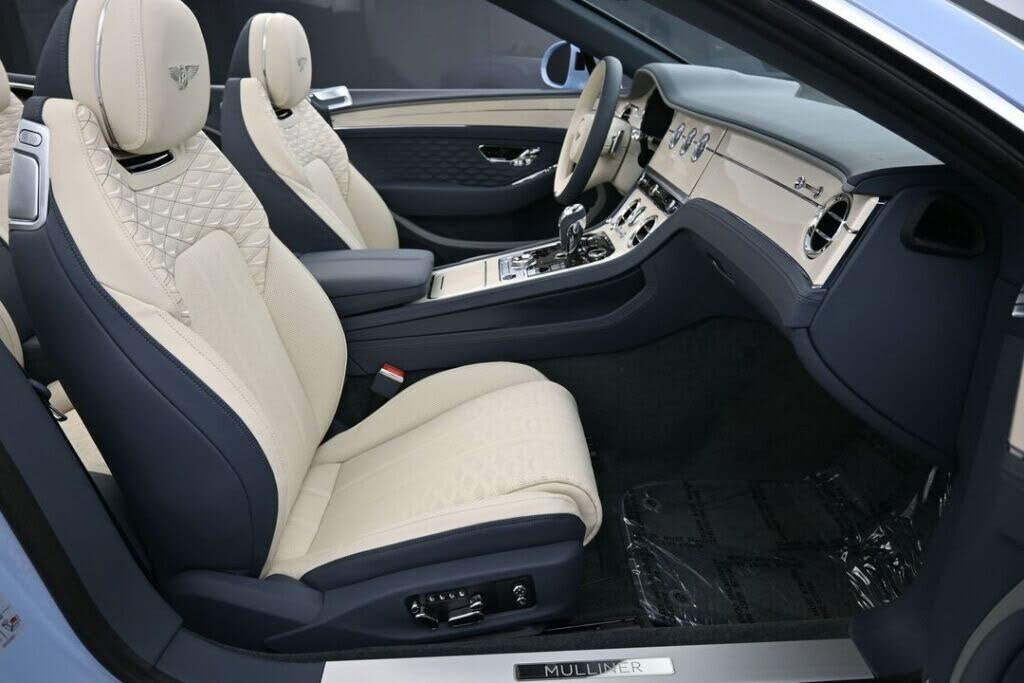 2026 Bentley Continental GTC Mulliner AWD photo 10