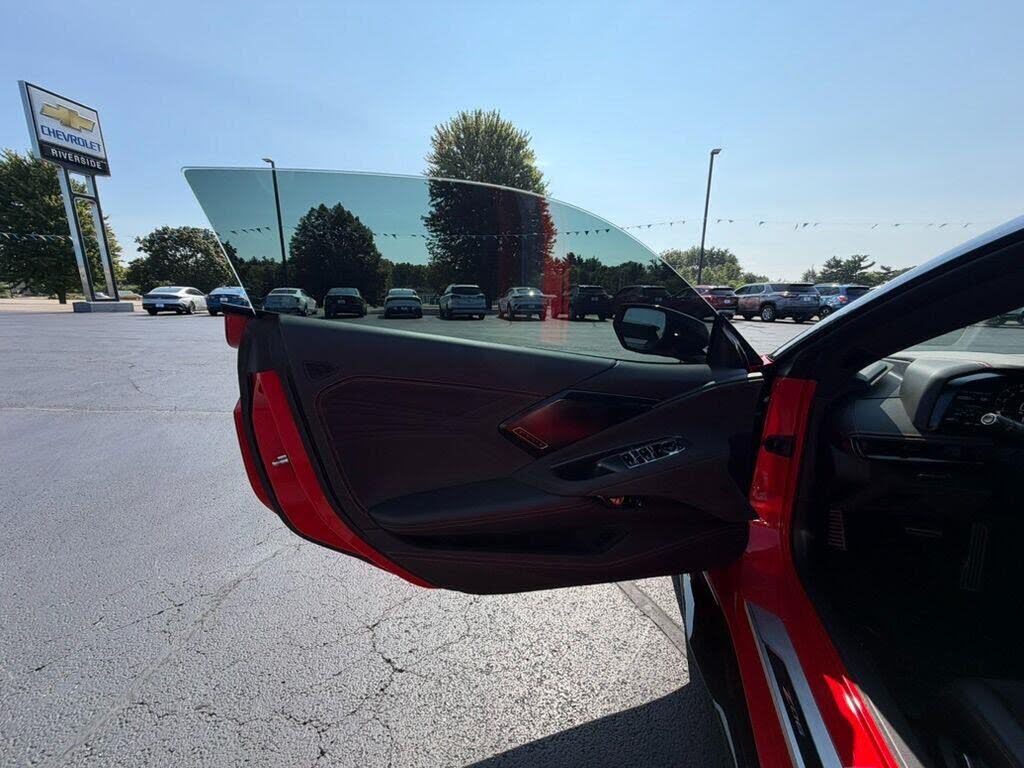 2025 Chevrolet Corvette Z06 3LZ Convertible RWD photo 12