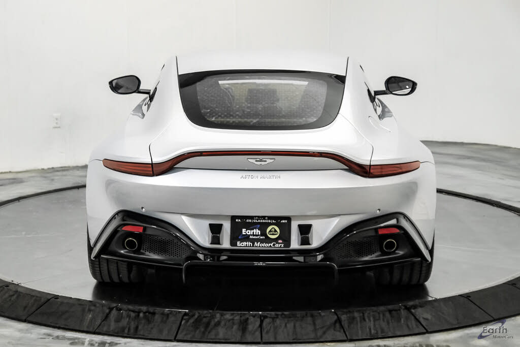 2020 Aston Martin Vantage RWD photo 13