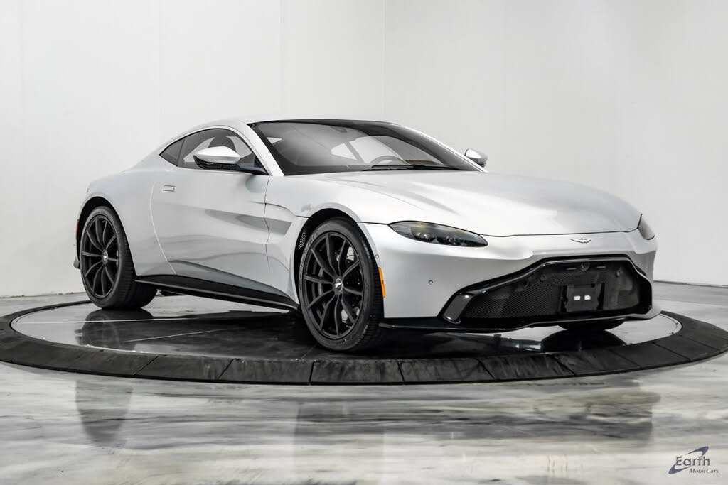 2020 Aston Martin Vantage RWD photo 23
