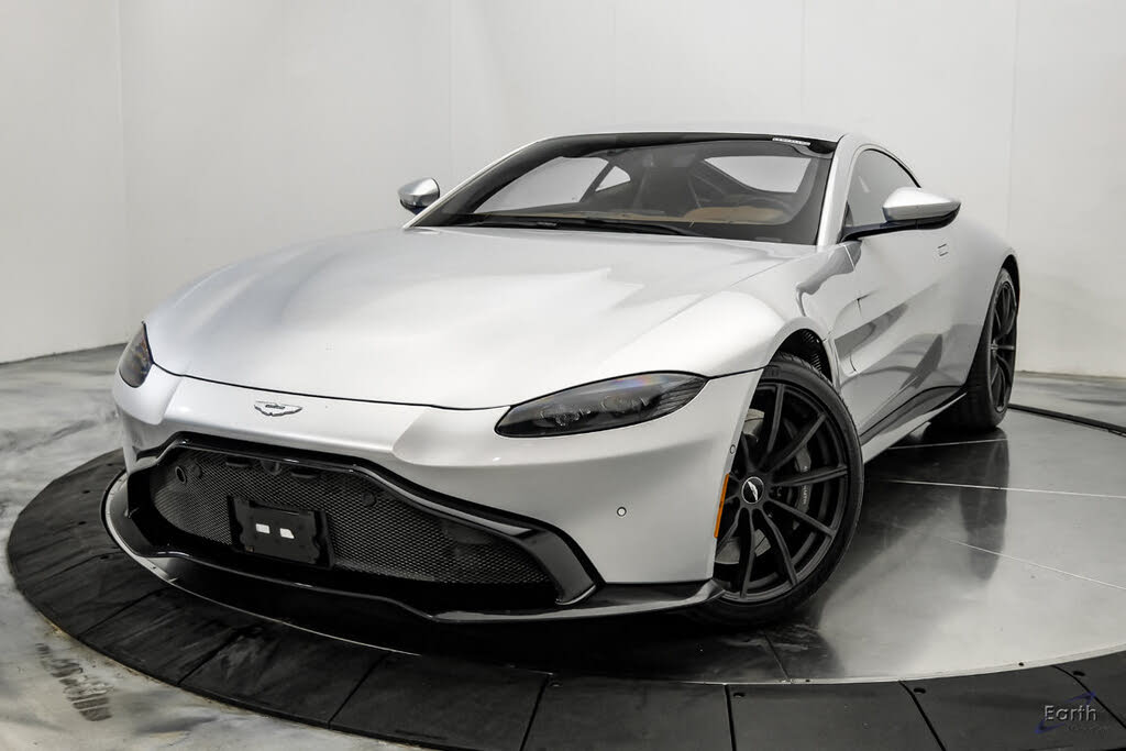 2020 Aston Martin Vantage RWD photo 6