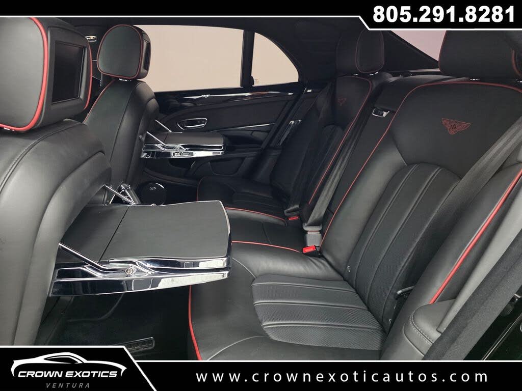 2016 Bentley Mulsanne RWD photo 21