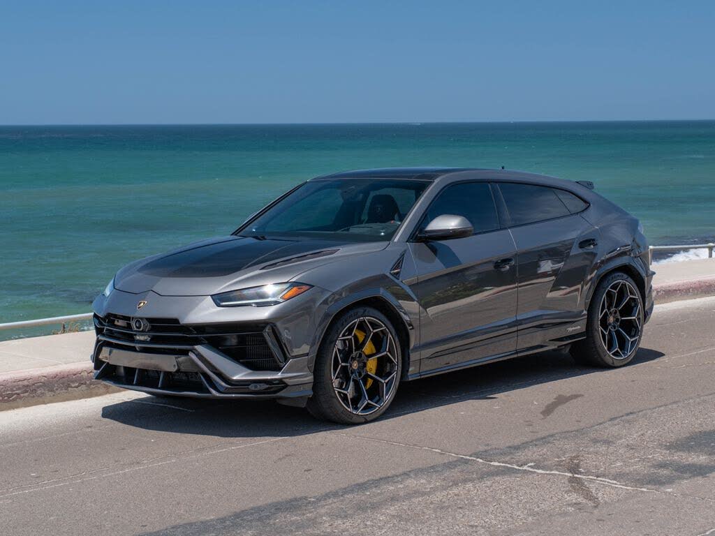 2024 Lamborghini Urus Performante AWD