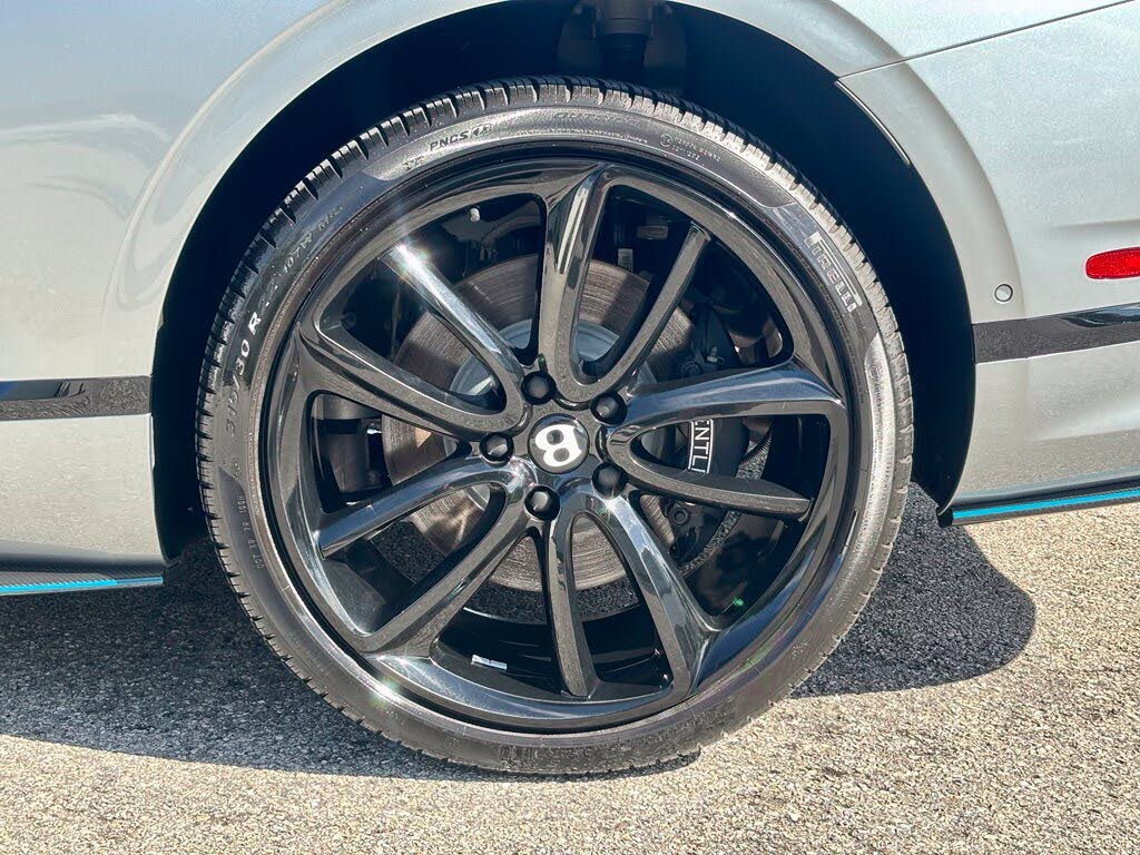 2022 Bentley Continental GTC V8 AWD photo 18