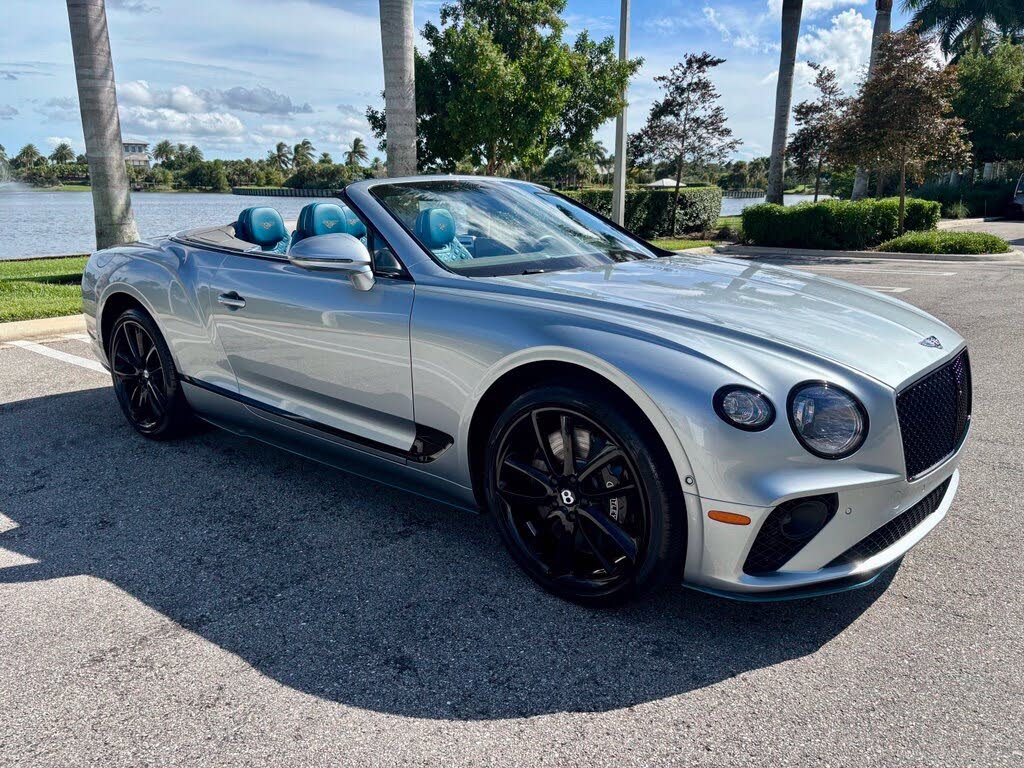 2022 Bentley Continental GTC V8 AWD photo 5