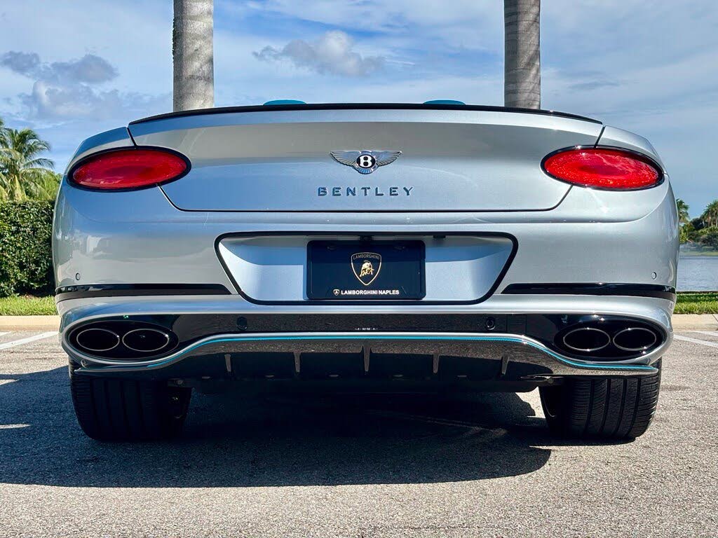 2022 Bentley Continental GTC V8 AWD photo 10