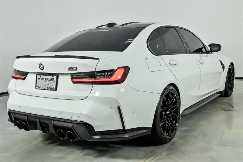 2025 BMW M3 Competition RWD photo 10