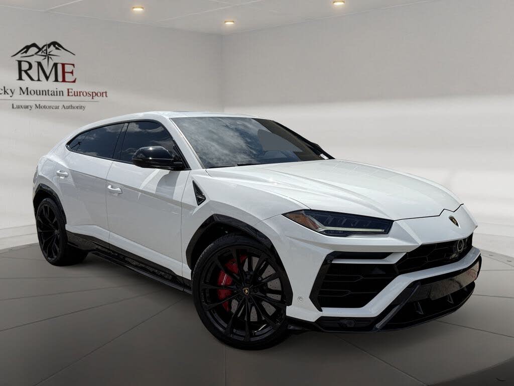 2022 Lamborghini Urus AWD