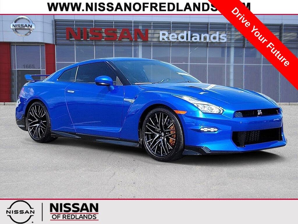 2024 Nissan GT-R Premium AWD