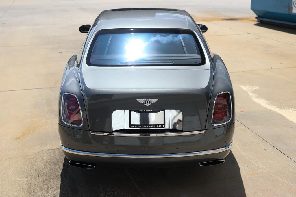 2016 Bentley Mulsanne Speed RWD photo 11