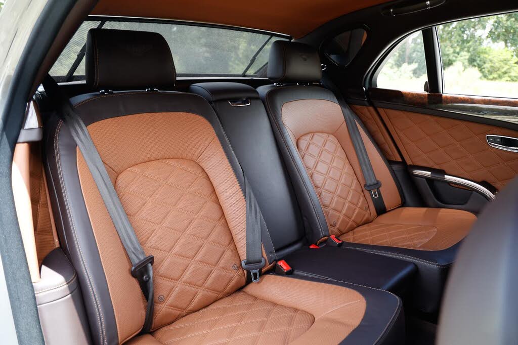 2016 Bentley Mulsanne Speed RWD photo 16