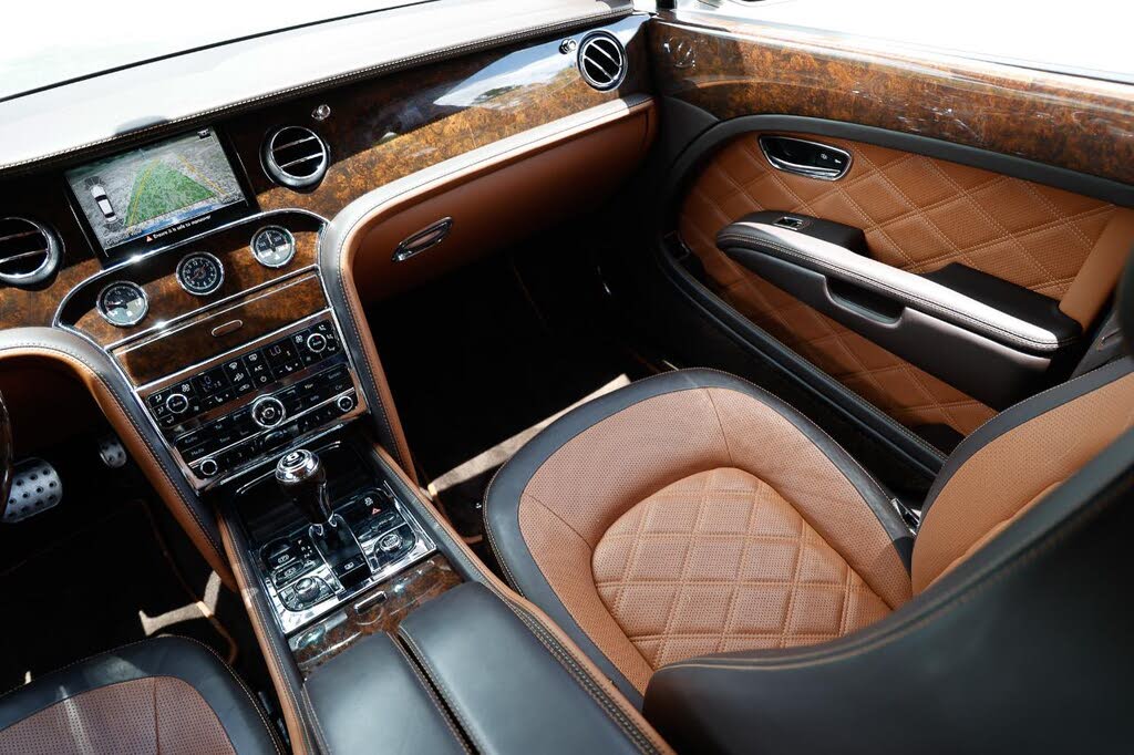 2016 Bentley Mulsanne Speed RWD photo 23