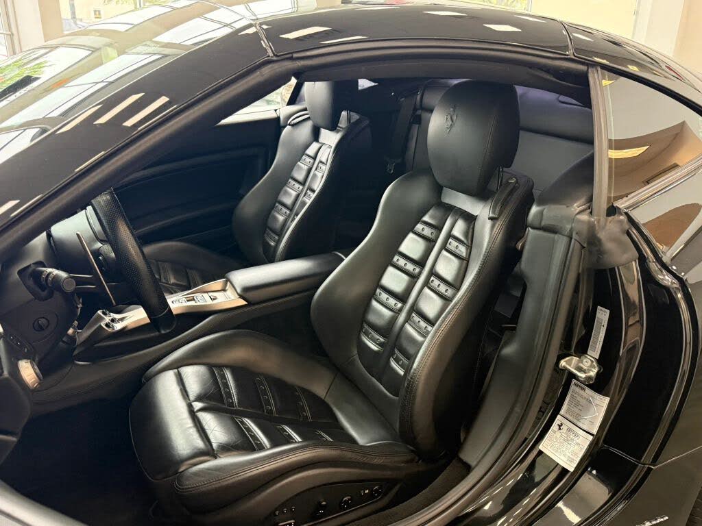 2010 Ferrari California GT Convertible photo 2