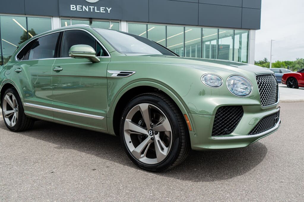 2026 Bentley Bentayga V8 AWD photo 18