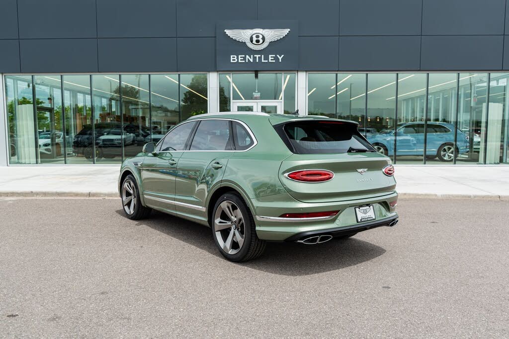 2026 Bentley Bentayga V8 AWD photo 8