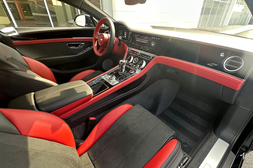 2026 Bentley Continental GT AWD photo 2