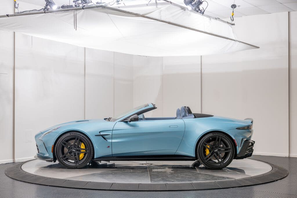 2026 Aston Martin Vantage S Roadster RWD photo 3