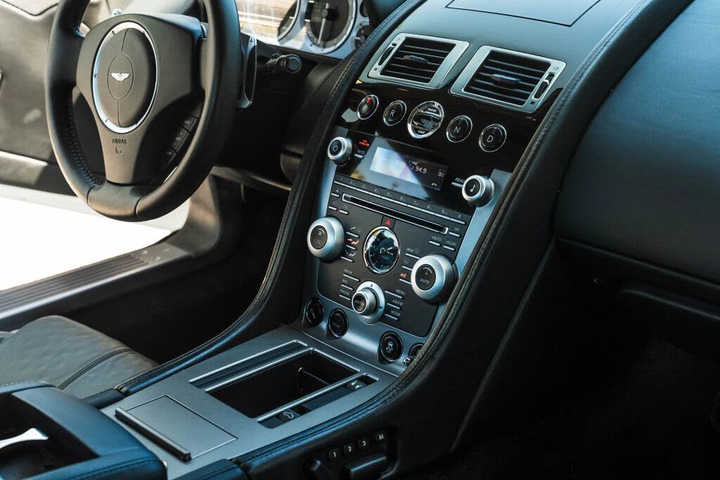 2011 Aston Martin DB9 Coupe RWD photo 22
