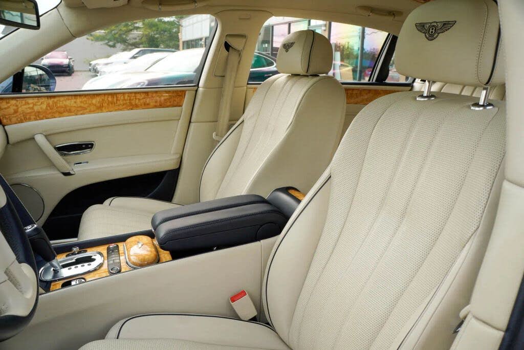 2014 Bentley Flying Spur W12 AWD photo 19