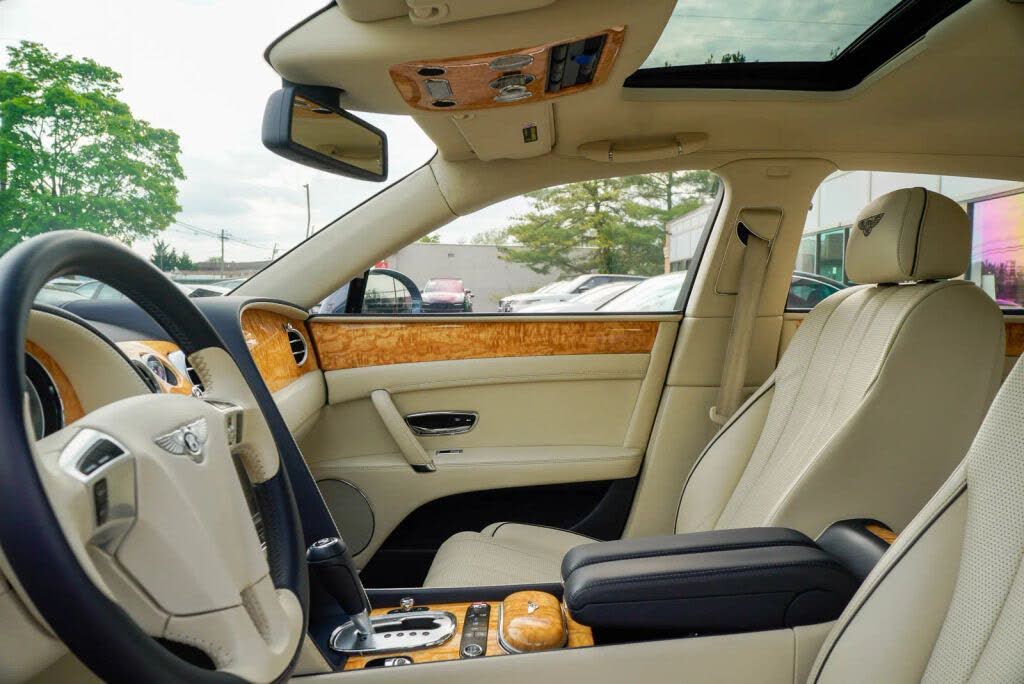 2014 Bentley Flying Spur W12 AWD photo 20