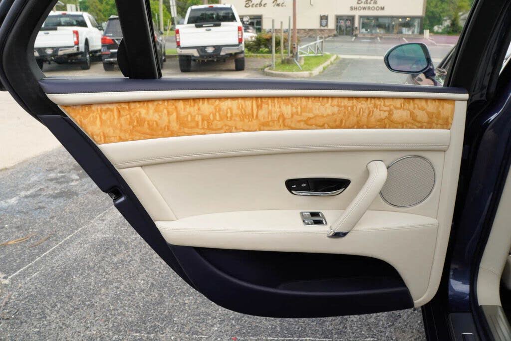 2014 Bentley Flying Spur W12 AWD photo 22