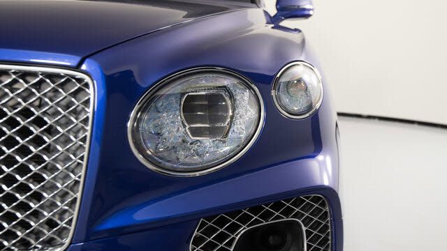 2021 Bentley Bentayga V8 AWD photo 12