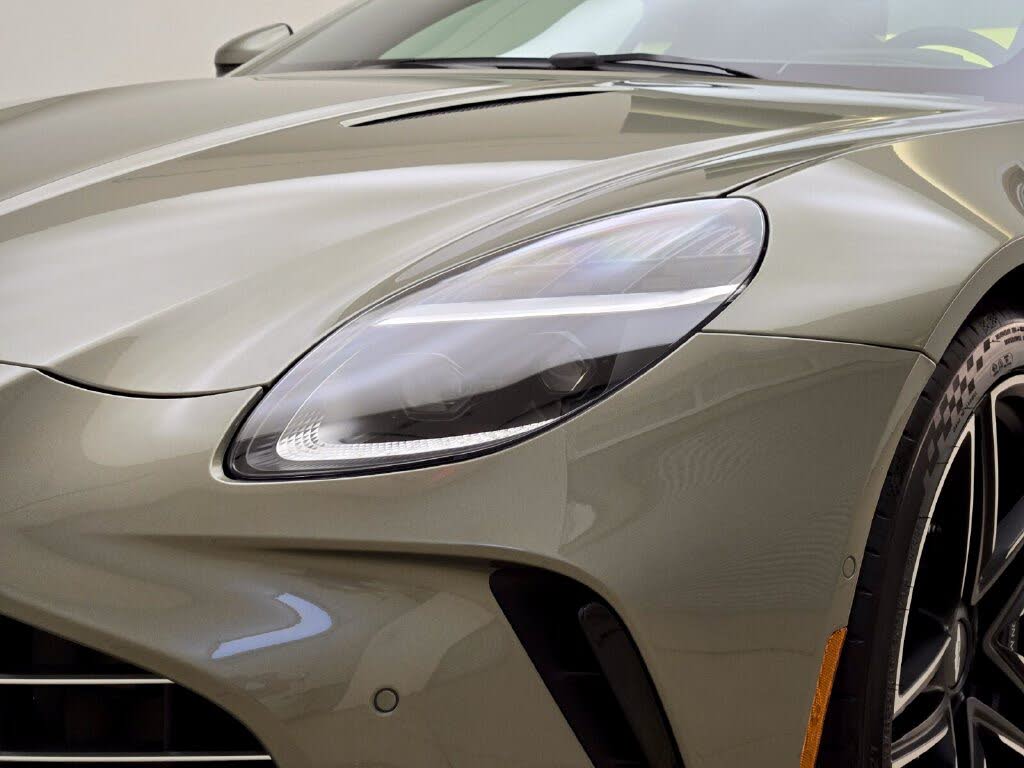 2025 Aston Martin Vantage Coupe RWD photo 5