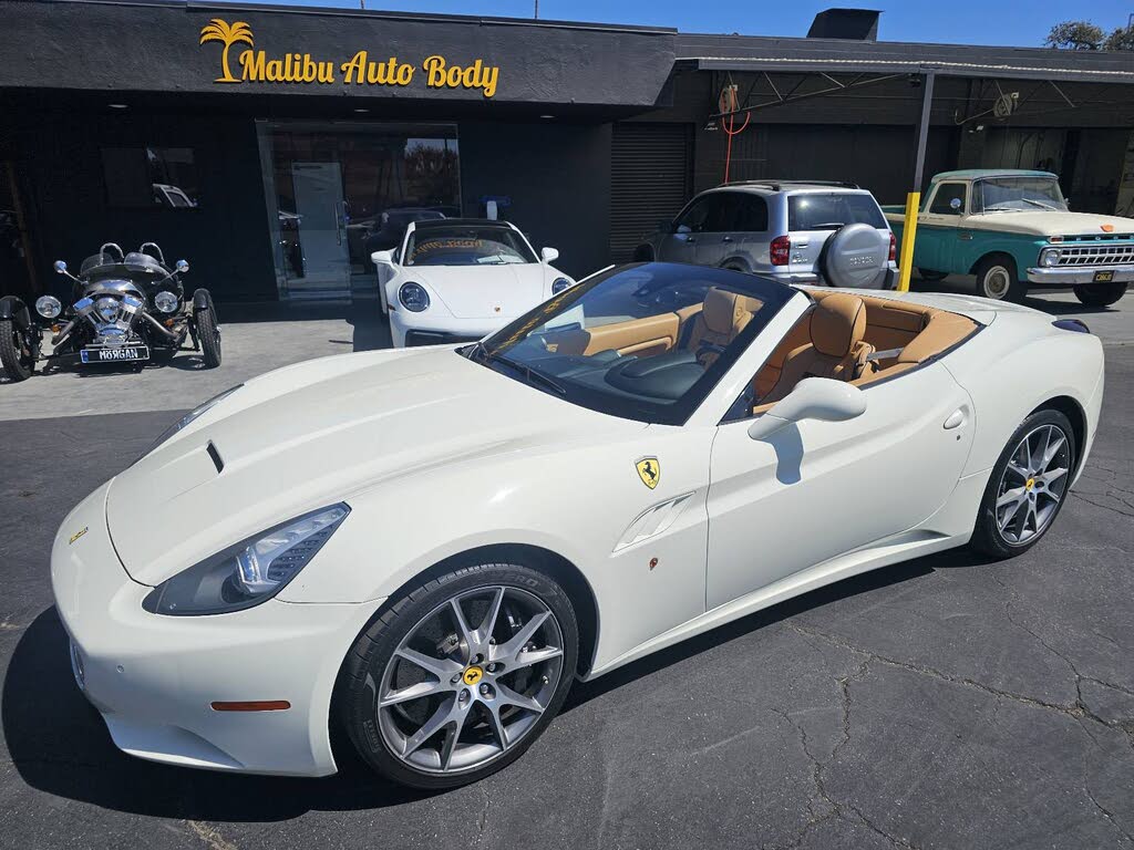 2012 Ferrari California Roadster photo 3