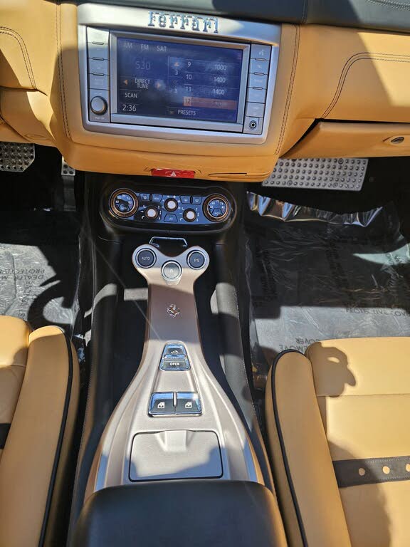 2012 Ferrari California Roadster photo 21