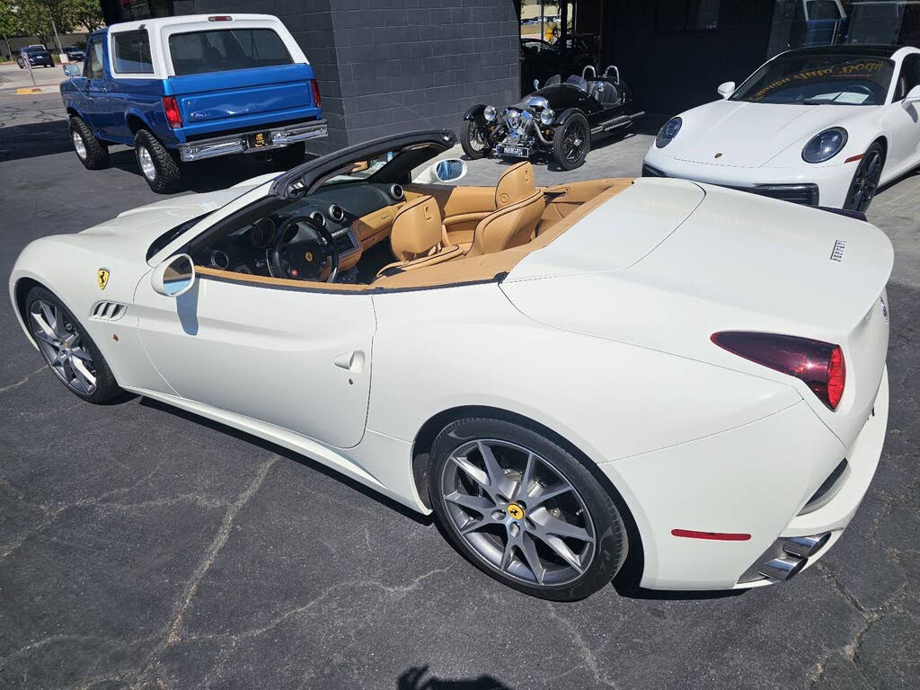 2012 Ferrari California Roadster photo 7