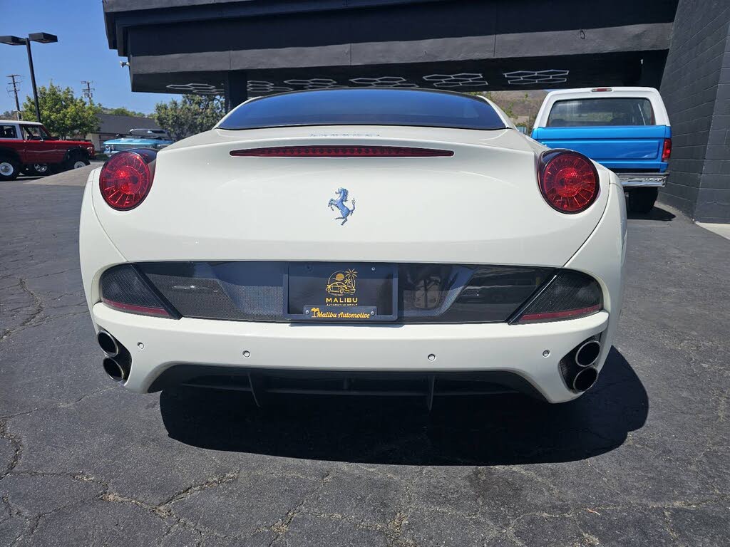 2012 Ferrari California Roadster photo 9