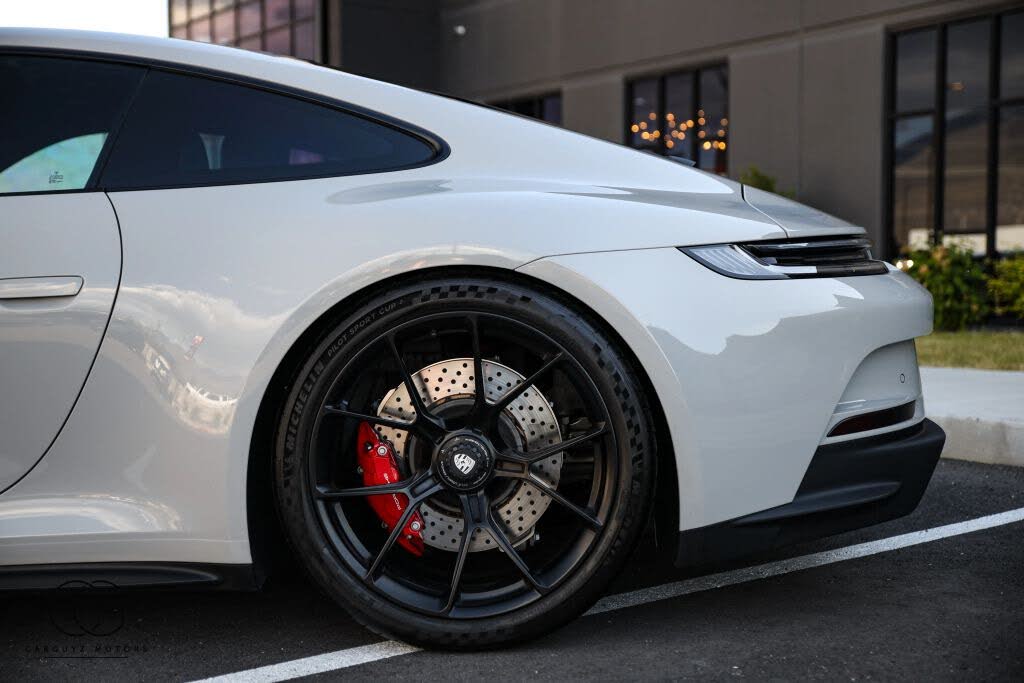 2022 Porsche 911 GT3 Coupe RWD photo 12