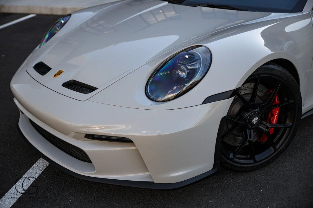 2022 Porsche 911 GT3 Coupe RWD photo 5