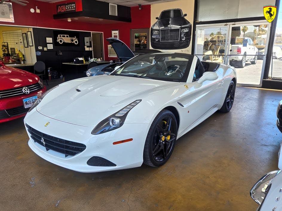 2017 Ferrari California T Roadster