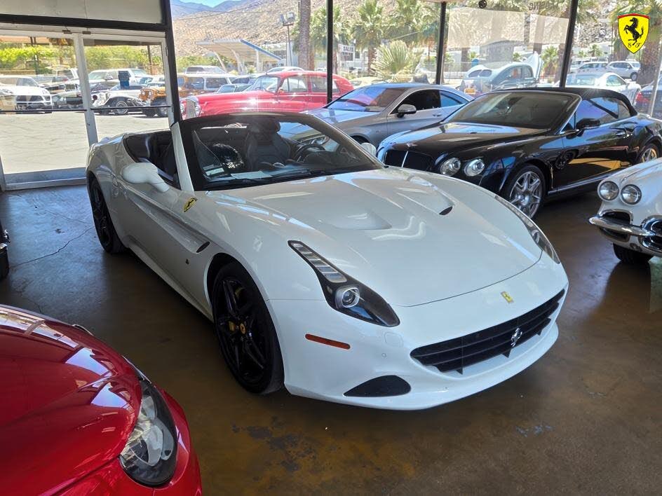 2017 Ferrari California T Roadster photo 3