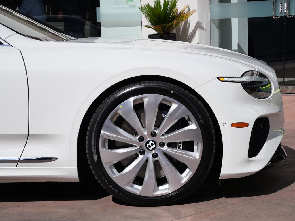 2026 Bentley Continental GT photo 6