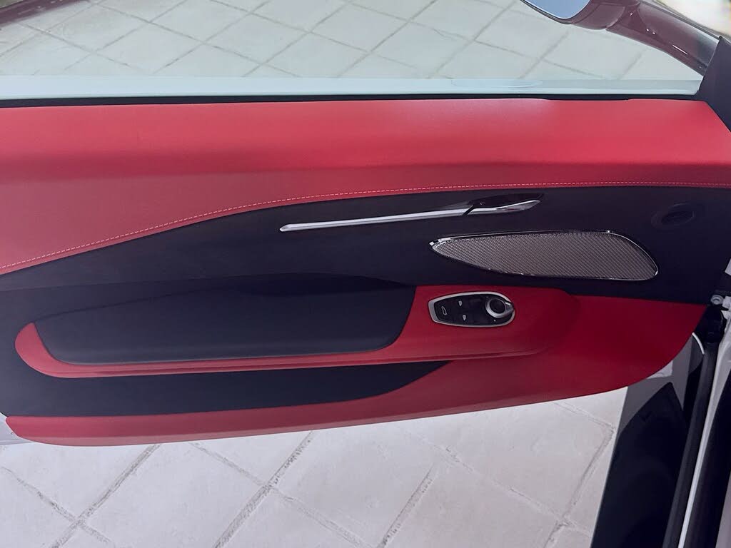 2026 Aston Martin Vantage S Coupe RWD photo 15