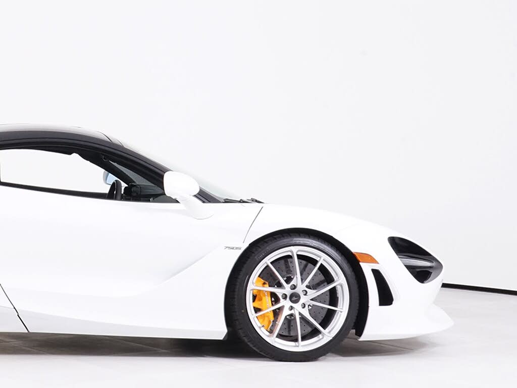 2027 McLaren 750S Coupe RWD photo 15