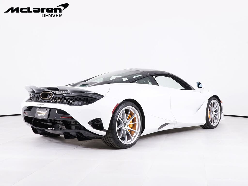 2027 McLaren 750S Coupe RWD photo 8