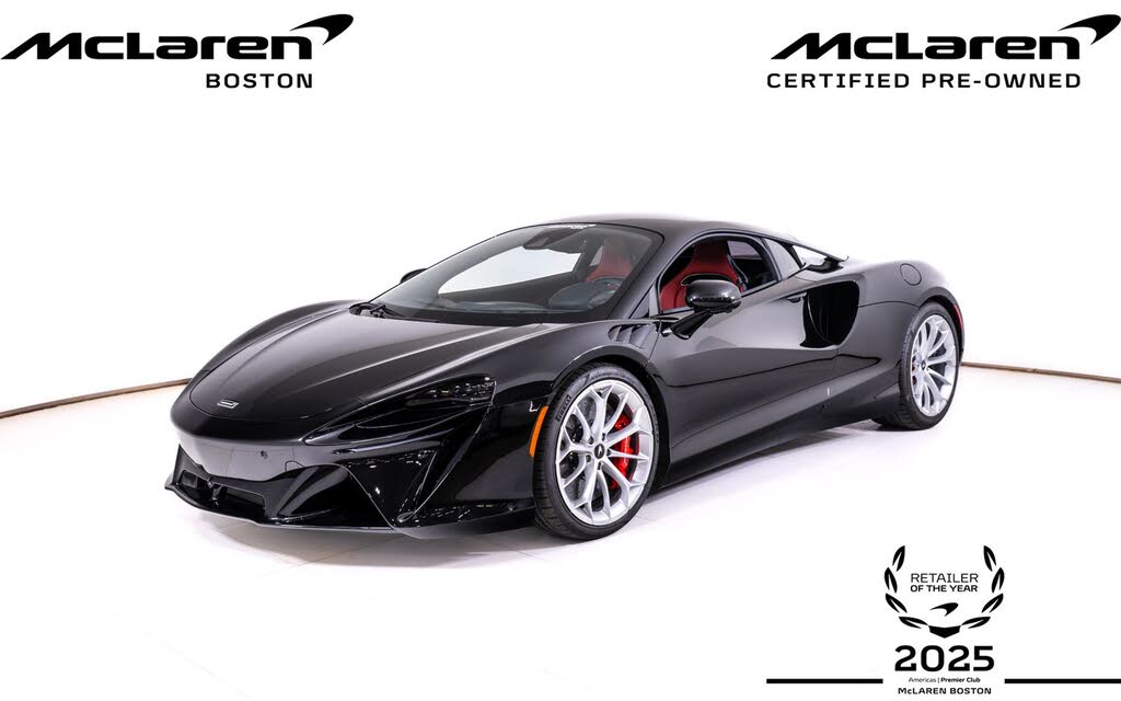 2024 McLaren Artura RWD