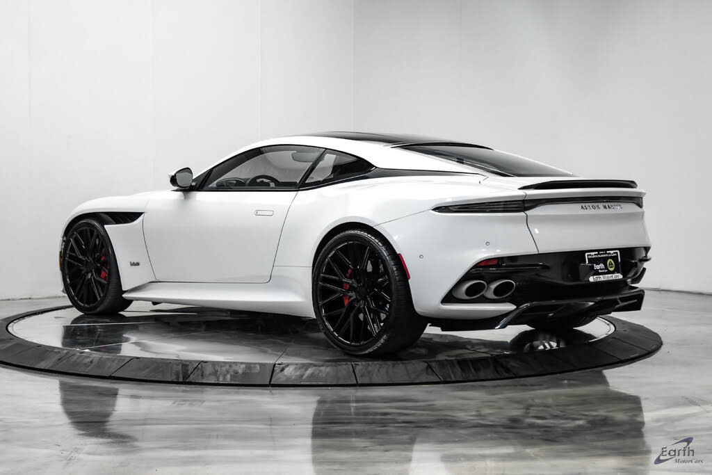 2023 Aston Martin DBS Superleggera Coupe RWD photo 11